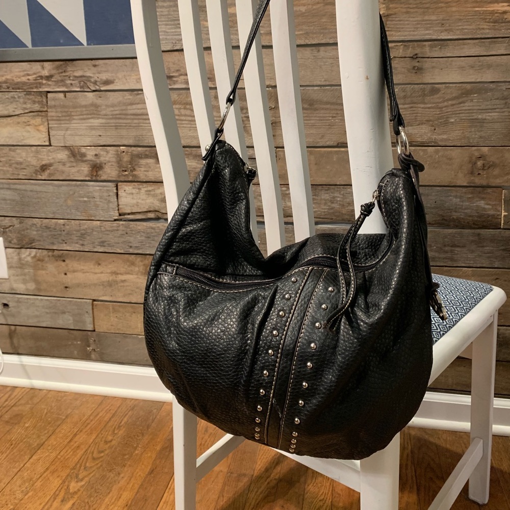 Criss-Cross studded purse!